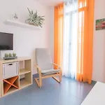 Hogar Vera Apartments&bikes Appartamento Valenza