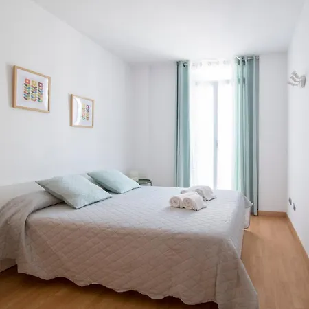 Hogar Vera Apartments&bikes アパート
