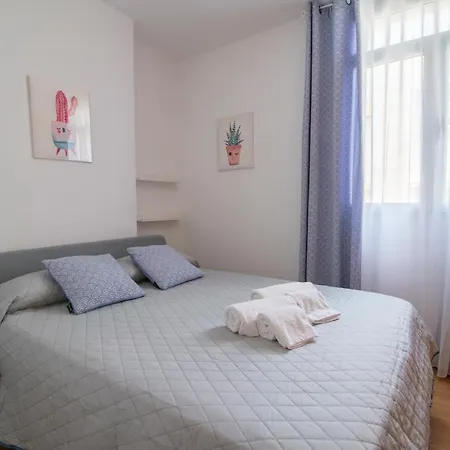 Hogar Vera Apartments&bikes Апартаменты Валенсия