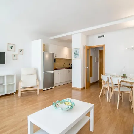 Hogar Vera Apartments&bikes バレンシア