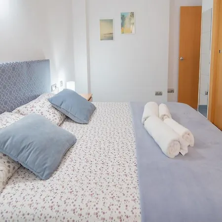 Hogar Vera Apartments&bikes アパート *