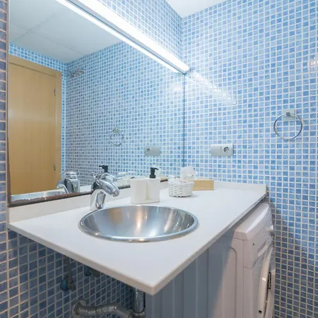 Hogar Vera Apartments&bikes アパート