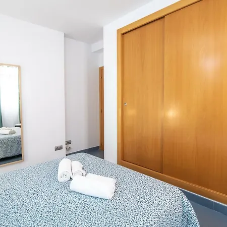 Hogar Vera Apartments&bikes アパート *