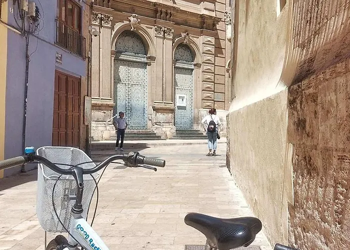 Hogar Vera Apartments&bikes Valencia