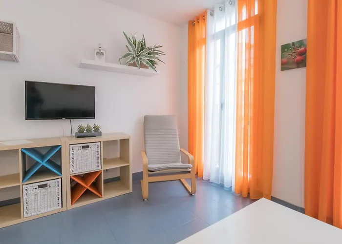 Hogar Vera Apartments&bikes * Valencia