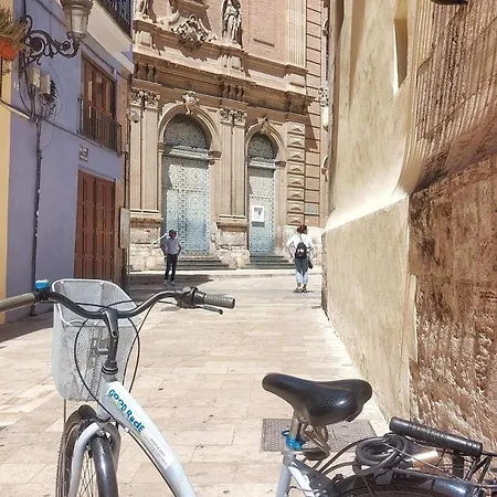Hogar Vera Apartments&bikes Valenza
