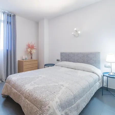 Hogar Vera Apartments&bikes Valenza